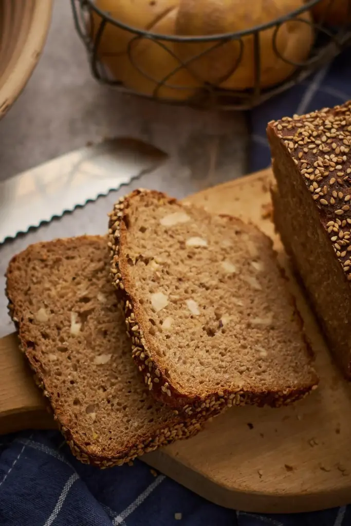 dinkelvollkornbrot sauerteig krume kartoffelstuecke saftig